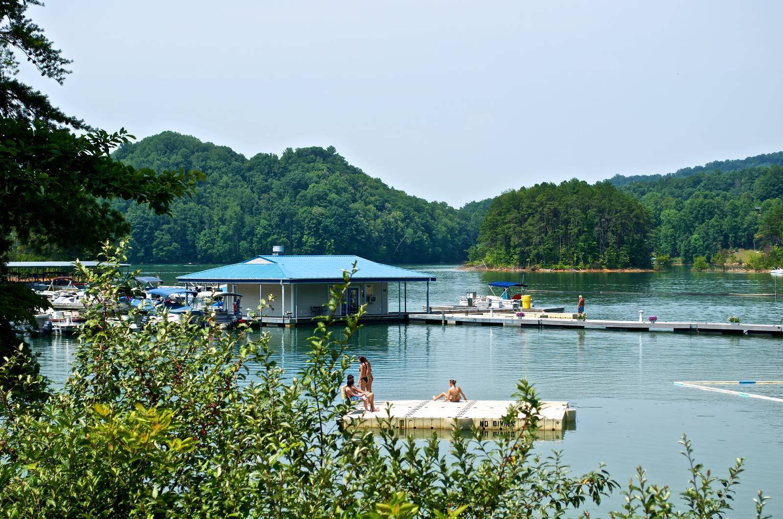 Cove Ridge Marina & Resort