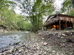 Creekside Cabin