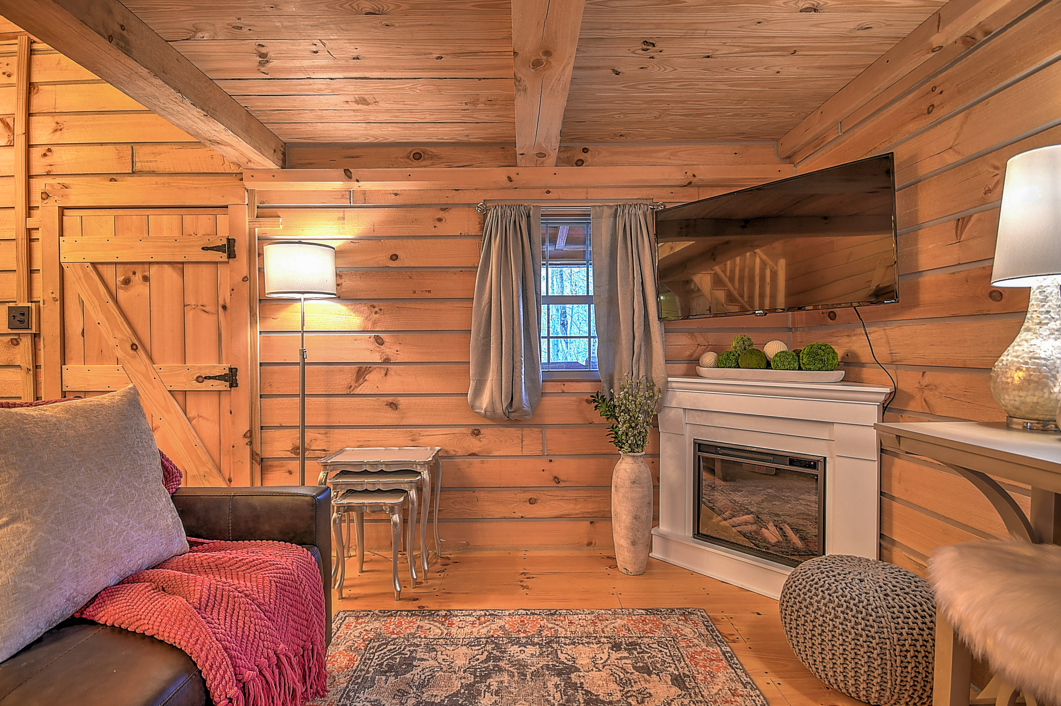 Monarch Mountain Cabins