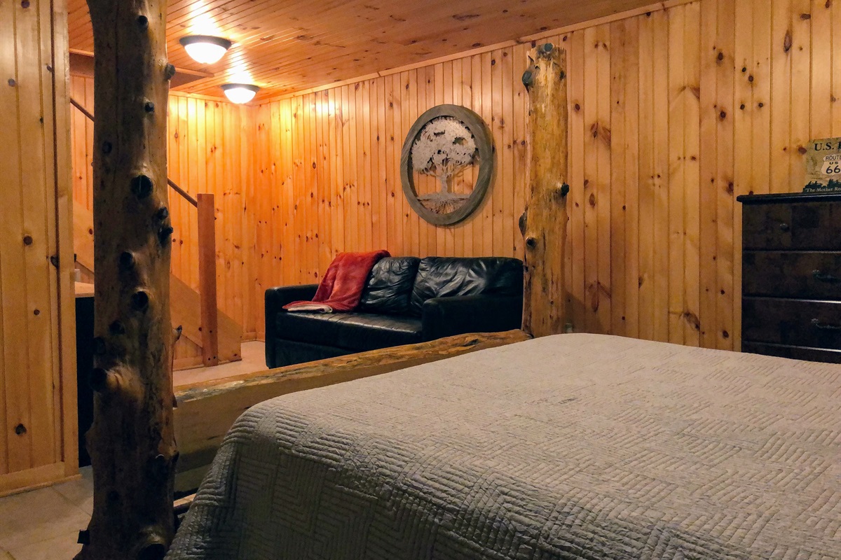 Twisted Vines Cabin
