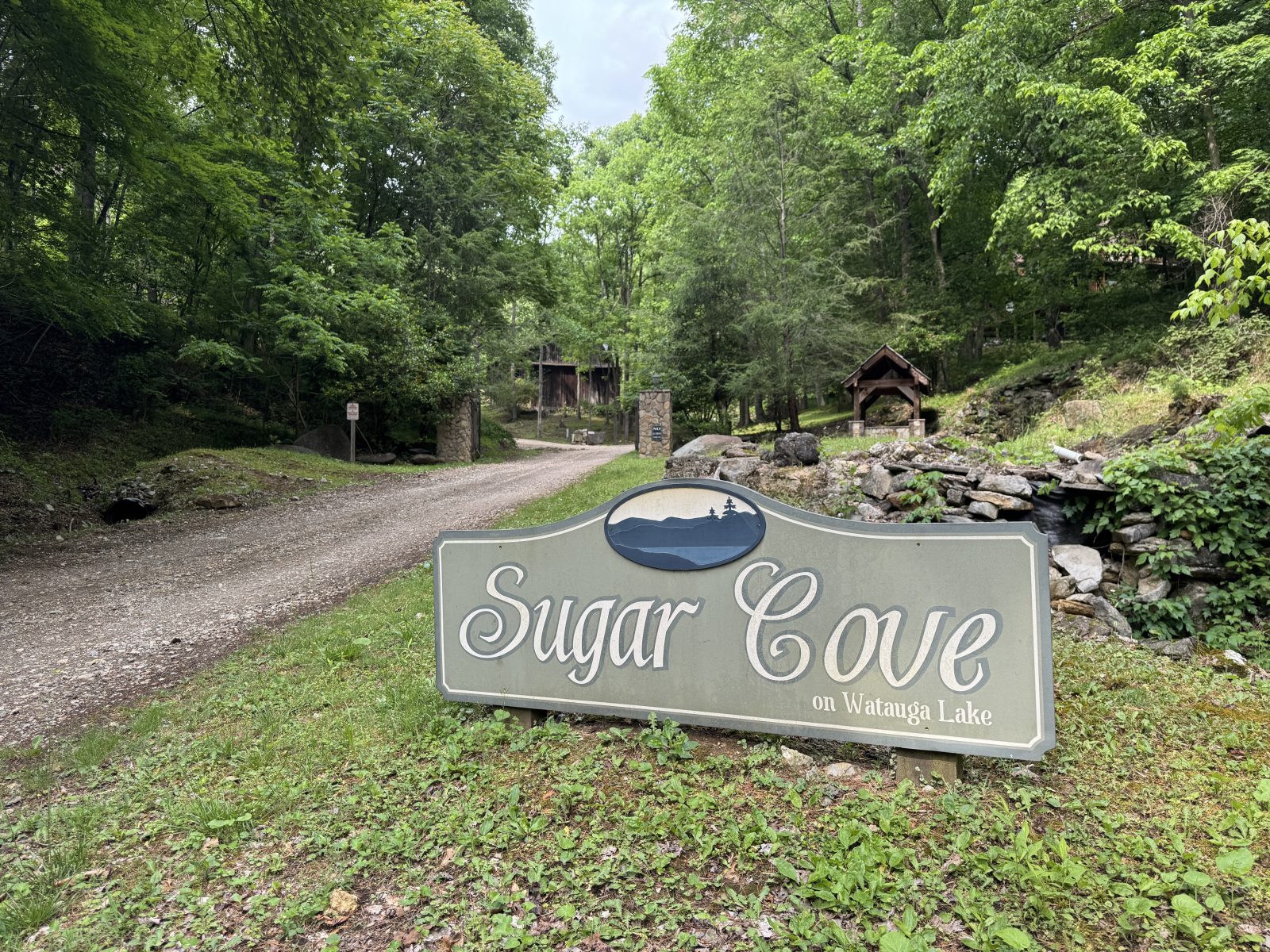 Sugar Cove community near Watauga Lake